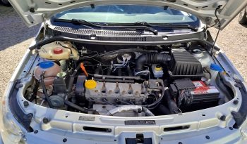 Vw Voyage Trend 1.6 completo Totalflex completo